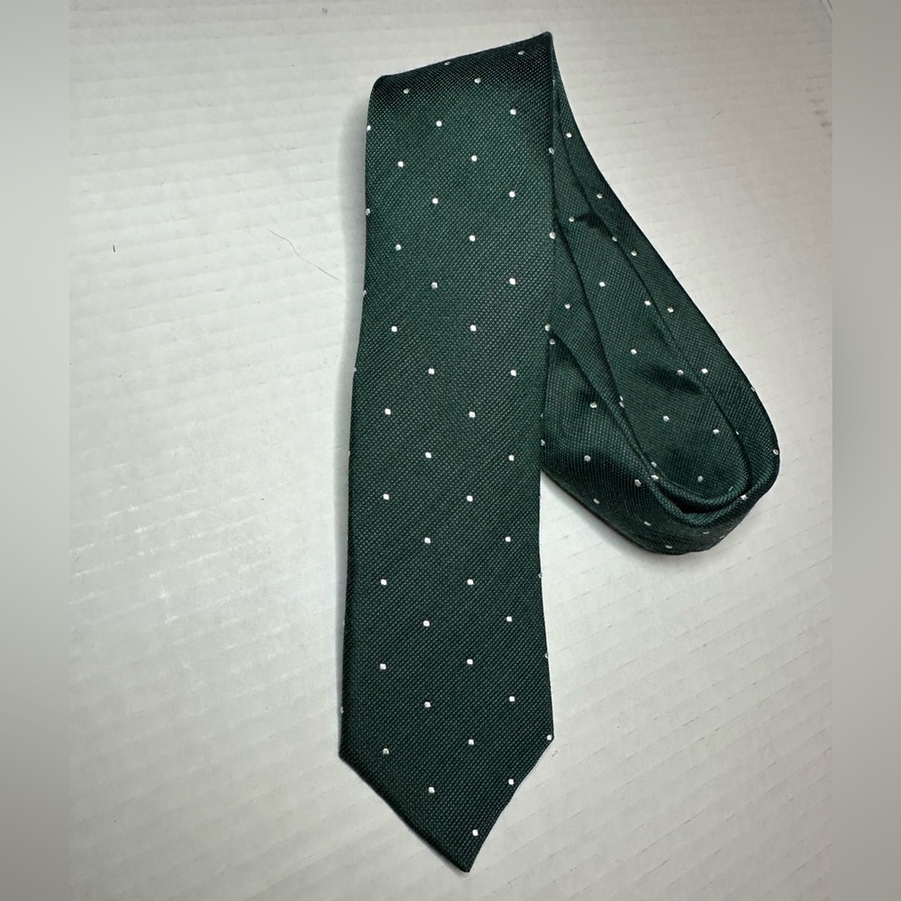 The Tie Bar Dotted Report Hunter Green Wool and Silk Tie